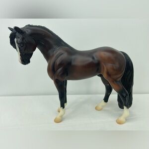 Breyer Model #707 Cefnoakpark Bouncer Retired‎ 2008